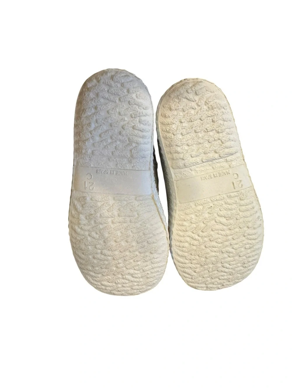 Cienta Kids Silver Mary Jane Shoes Size 5
